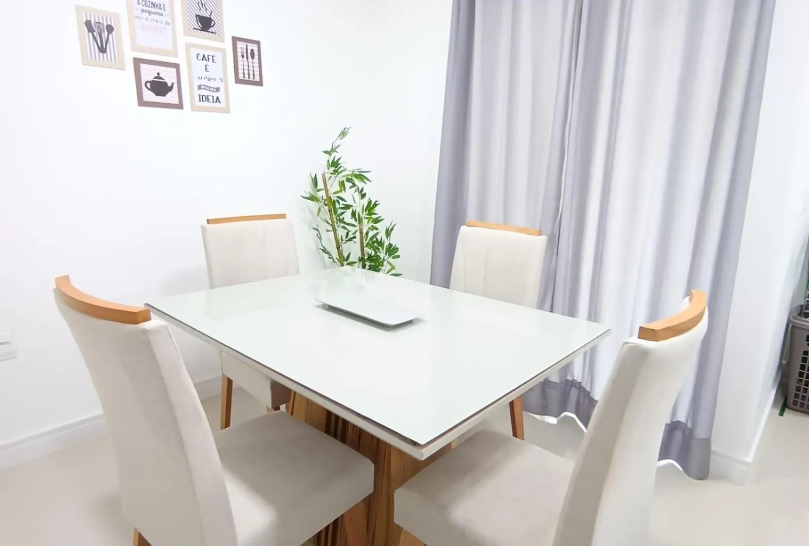 Charmoso Apartamento 2 Quartos 2 Cuadras Do Mar Itapema Apartment