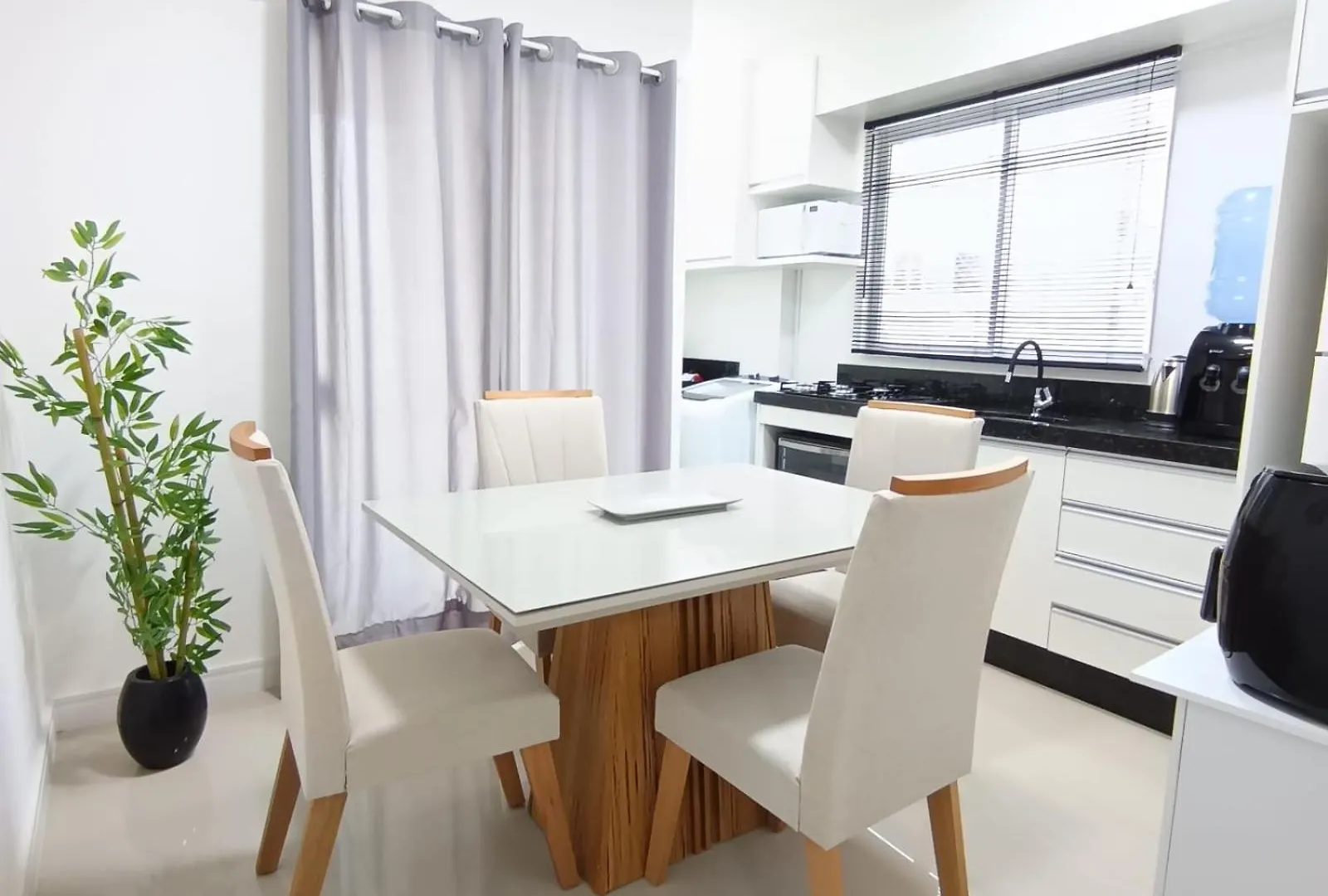 Charmoso Apartamento 2 Quartos 2 Cuadras Do Mar Itapema 0*,